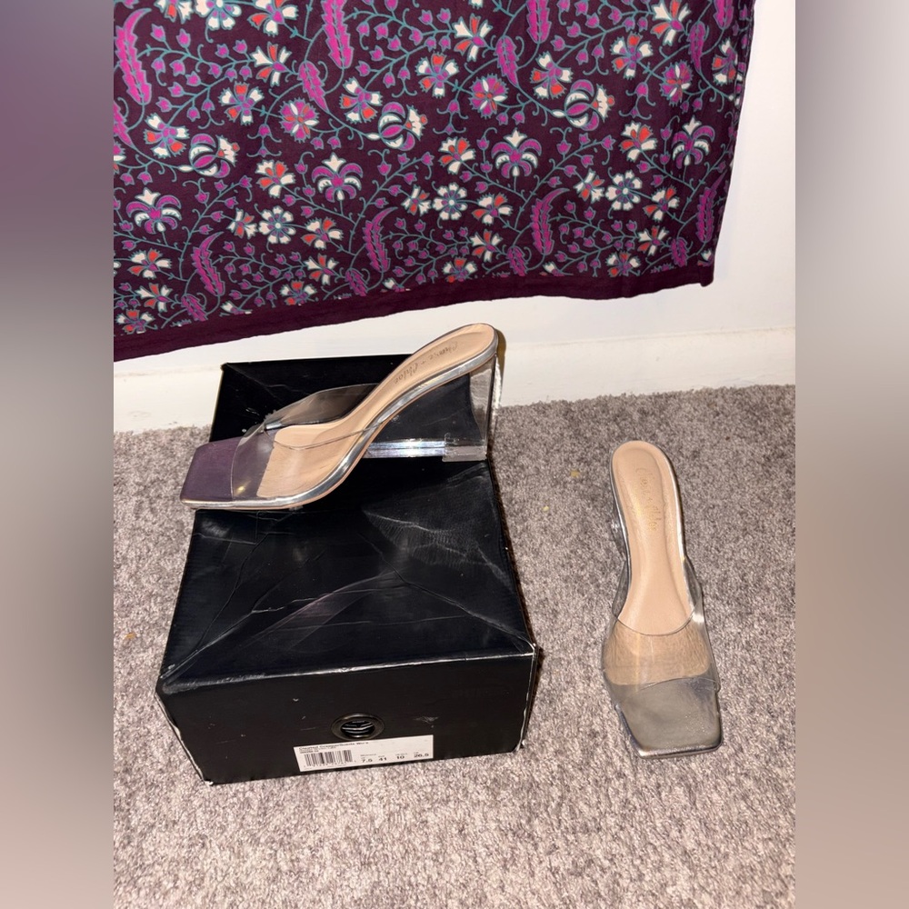 Perspex Heels - Picture 2 of 3
